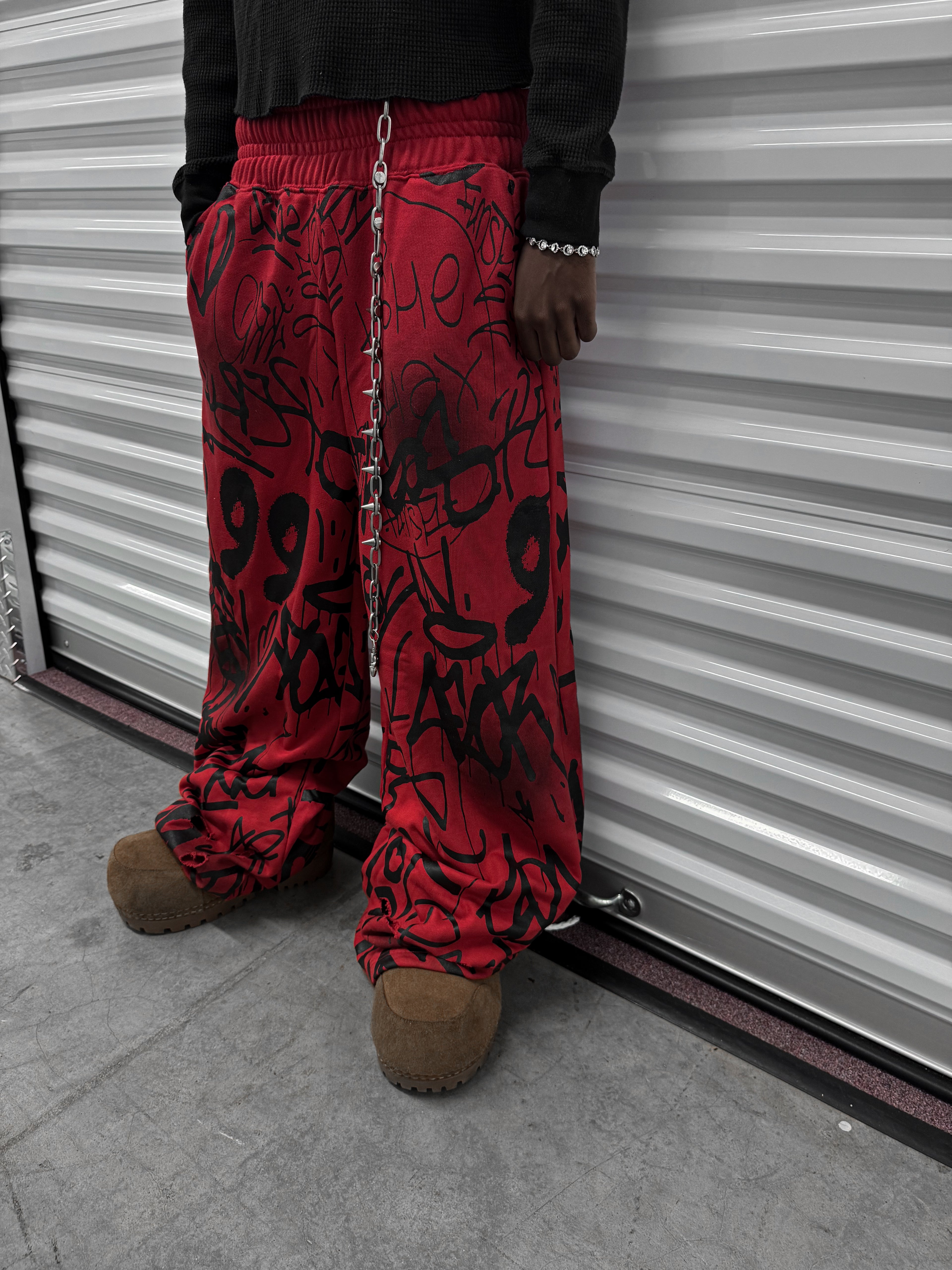 Red Vandalizm Sweats